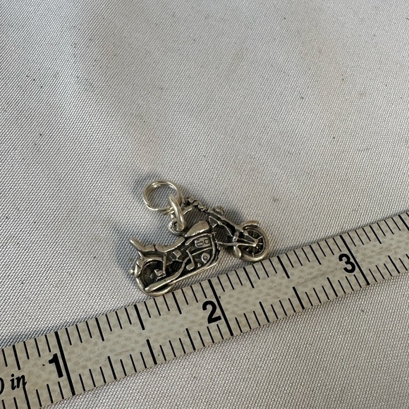 Cute silver motorcycle charm for bracelet - Picture 4 of 4